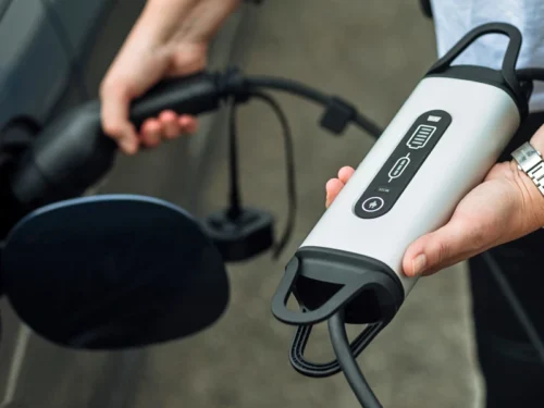 Polarautocar -Polarautocar kannettava sahko plug in hybrid auton laturi defa e move d a 502004 tampere 4018c7e6