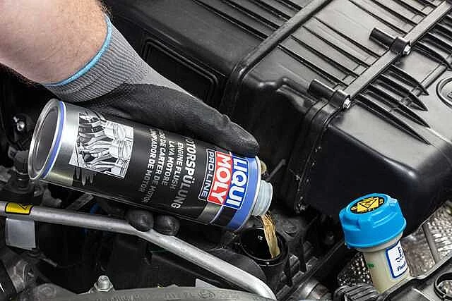 Liqui Moly Engine Flush, Moottorin öljytilan Puhdistusaine PRO-LINE 500ml 2 Liqui Moly Engine Flush, Moottorin öljytilan Puhdistusaine PRO-LINE 500ml - Image 2