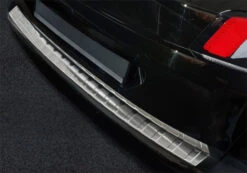 Takapuskurin Kolhusuoja Peugeot 3008 Vm. 10.2016-, Rosteri