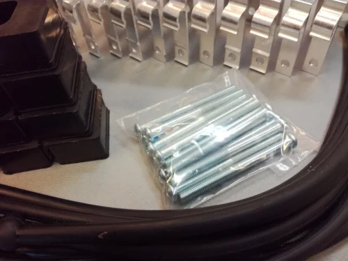 Suksipidikesarja Terästangoille 5 Suksipidikesarja Terästangoille -Polarautocar suksipidike nelio f4b743bd